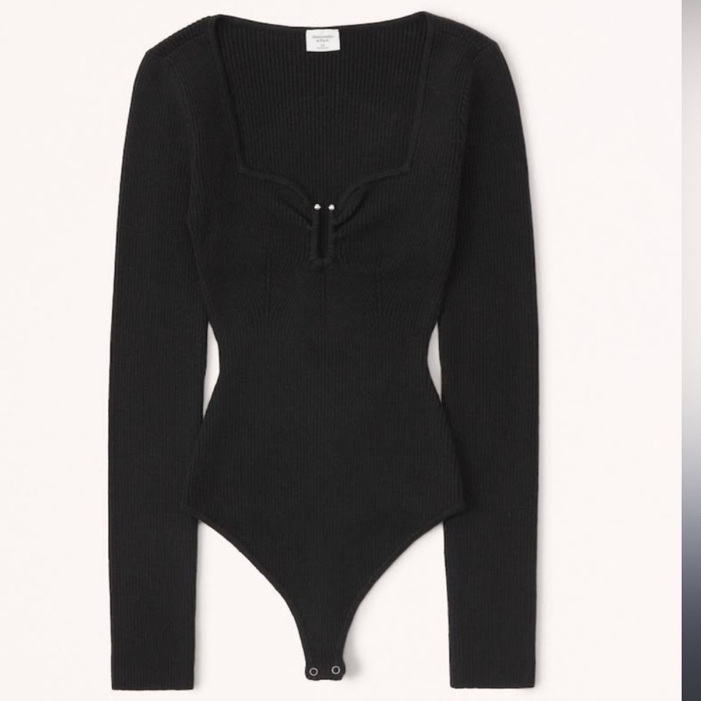 Abercrombie & Fitch Long-Sleeve Hardware Bodysuit (M)